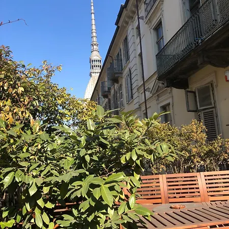 Con Terrazzo Sotto La Mole *